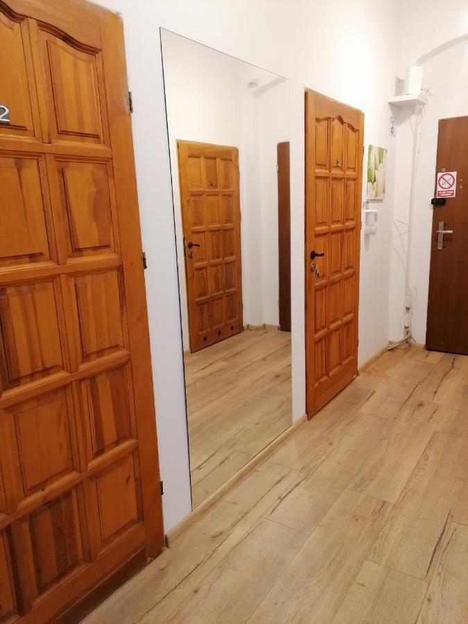 Hostel Tulip - Pokój 4 ze wspólną łazienką i kuchnią Szczecin Zewnętrze zdjęcie